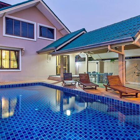 Pool Villa Tanzanite near Walking Street Pattaya Esterno foto