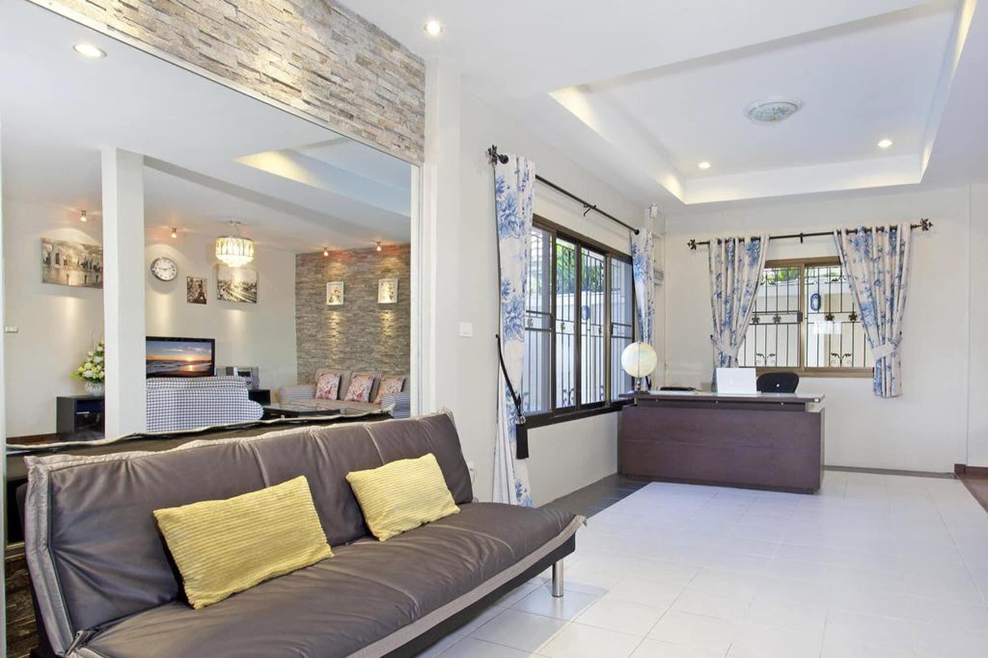 Pool Villa Tanzanite near Walking Street Pattaya Esterno foto