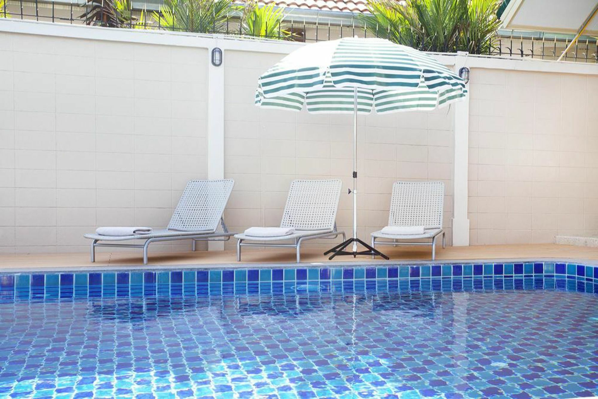 Pool Villa Tanzanite near Walking Street Pattaya Esterno foto